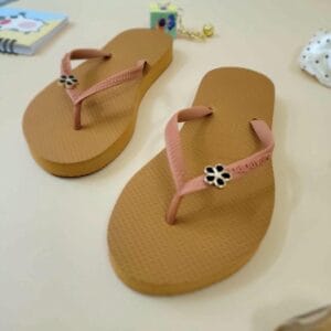 Dép Tông Xỏ Ngón Hanavaise Nâu Đất Size 34-43 Âu LạcDép Tông Xỏ Ngón Hanavaise Nâu Đất Size 34-45 Âu Lạc